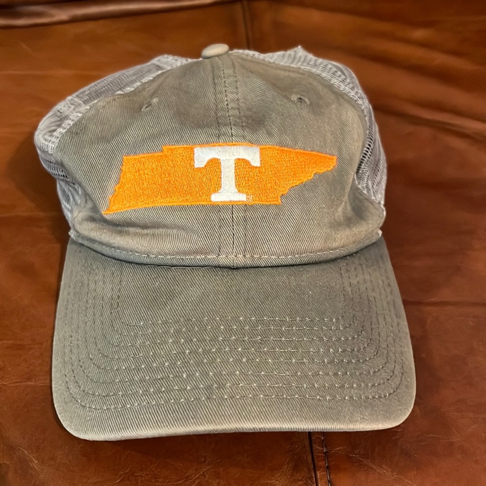 GUC The Game TennesseeVols Power T Grey adjustable trucker meshback SnapBack hat